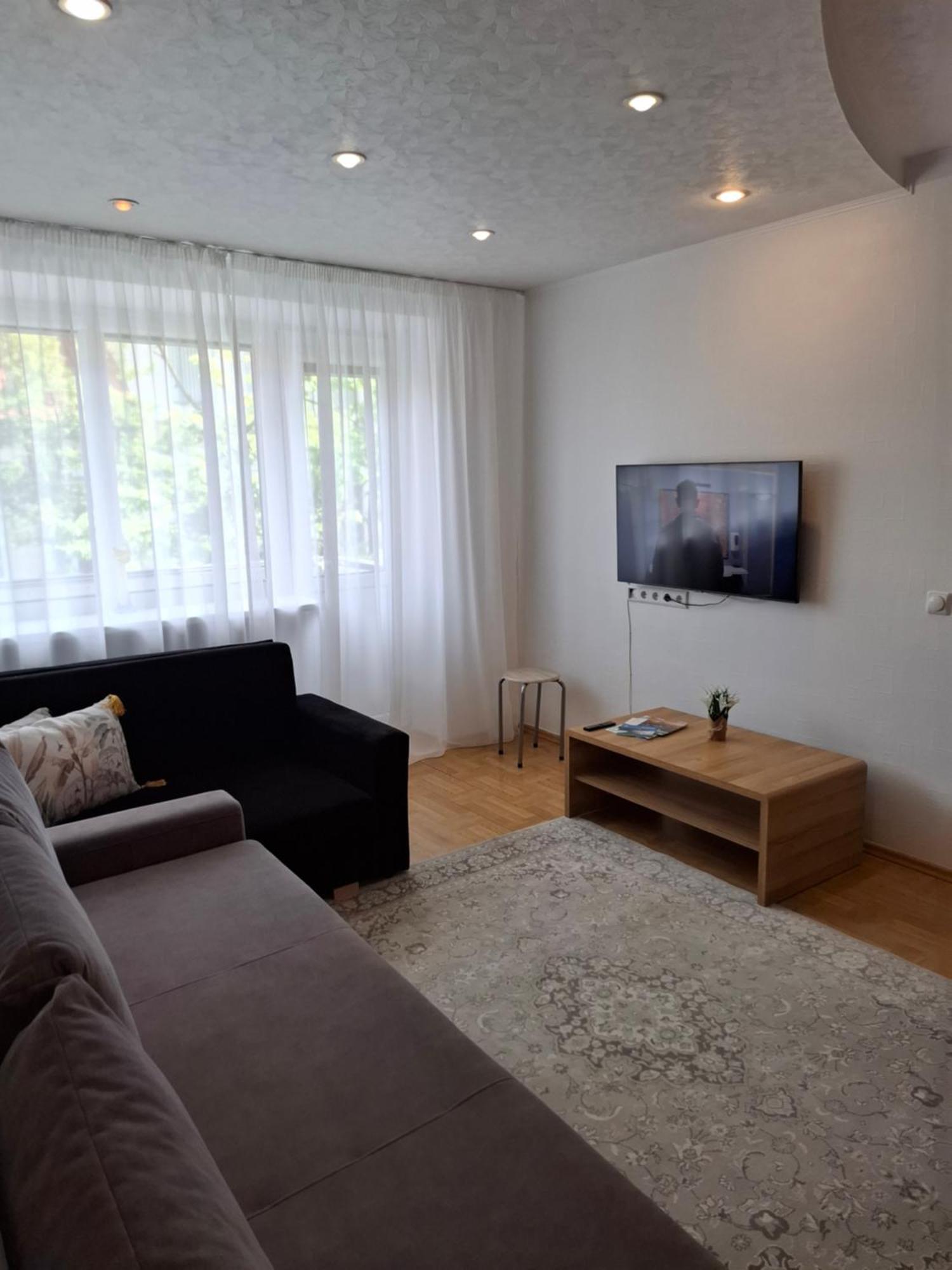 H.Manto Butas Appartement Klaipėda Buitenkant foto
